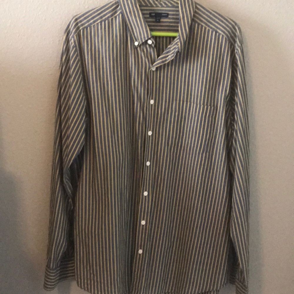 Men’s Button Down Shirt